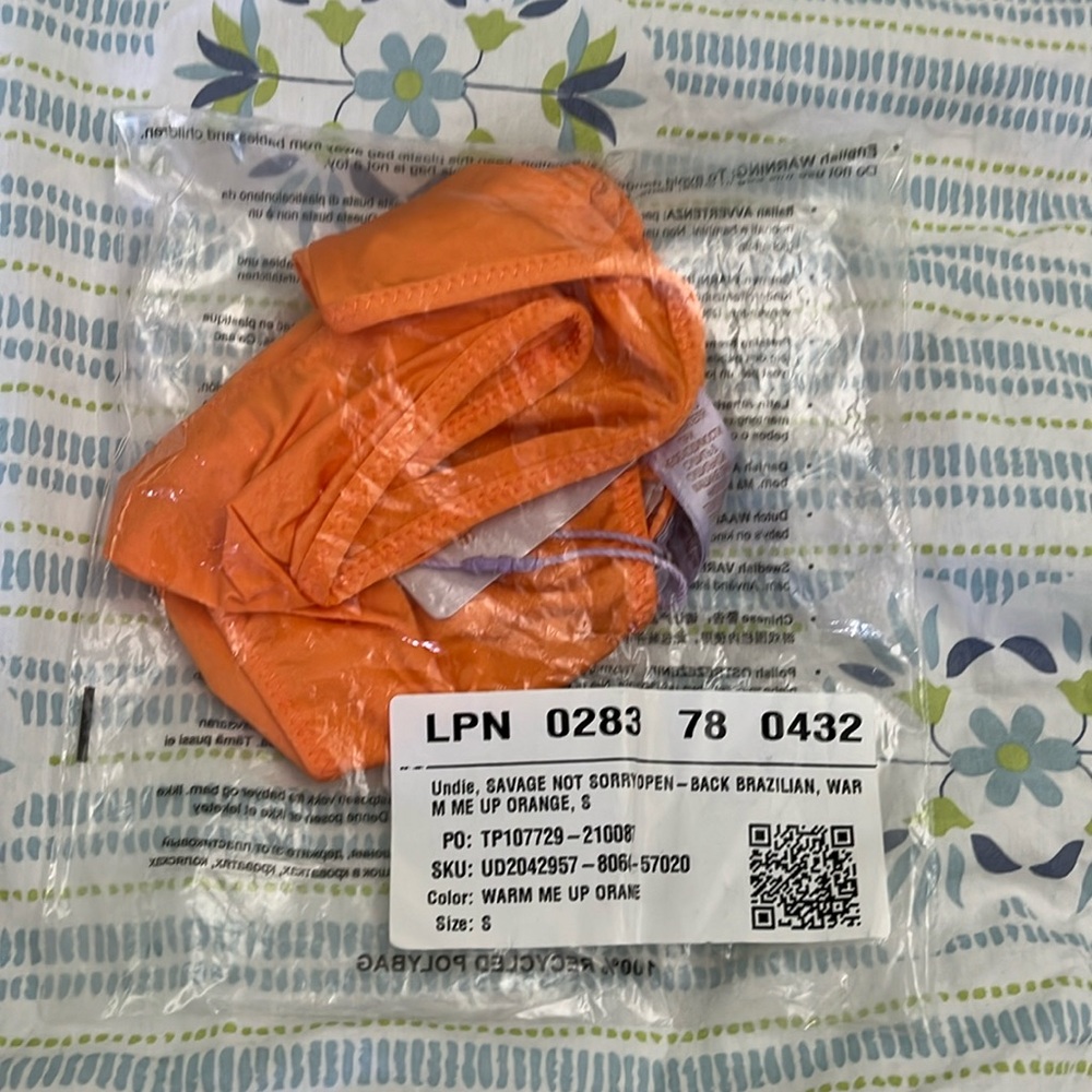 Savage X Fenty Savage Not Sorry Open-Back Strappy Brazilian Panty Small Organge